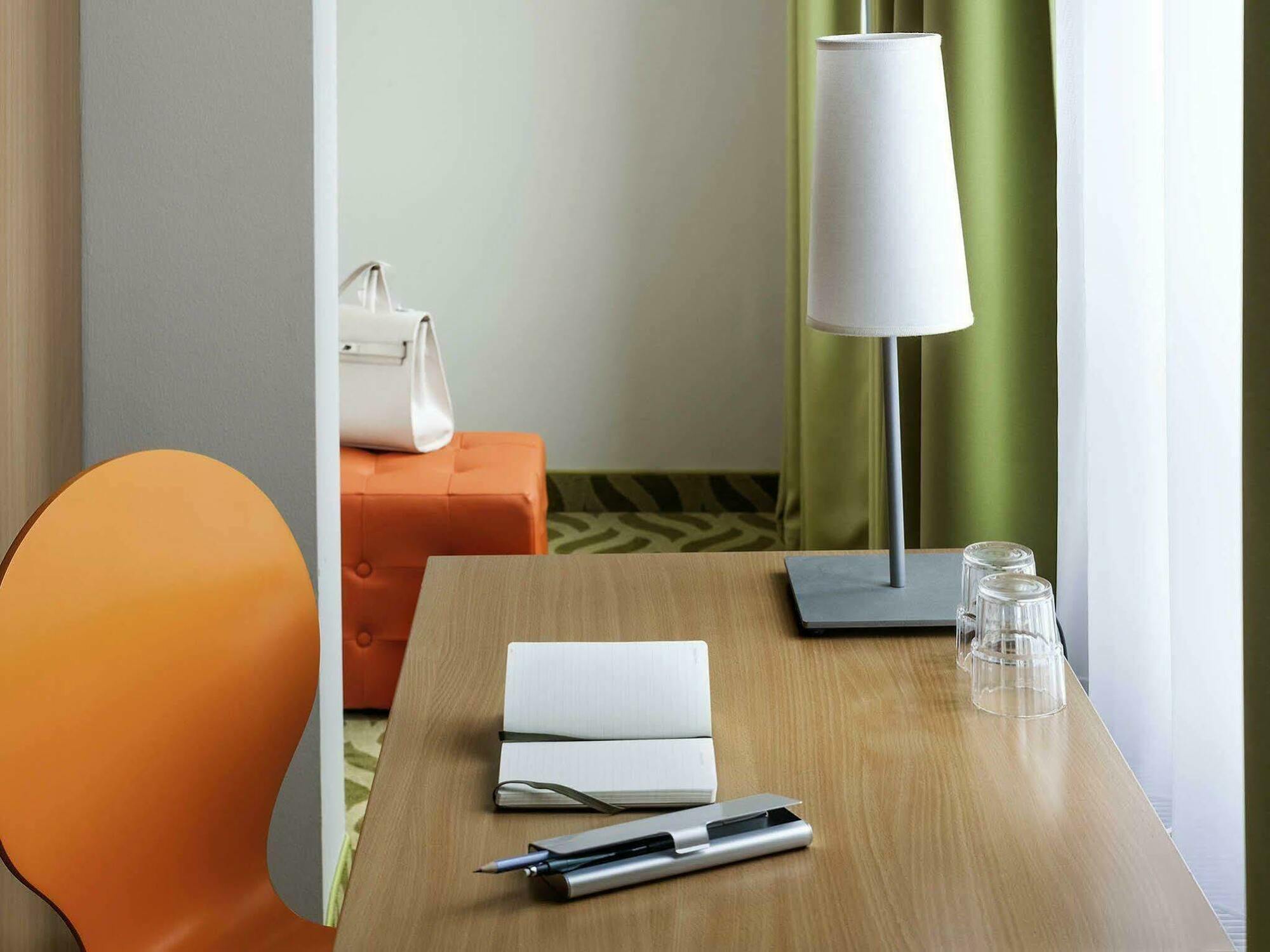 Ibis Styles Berlin City Ost Exterior photo